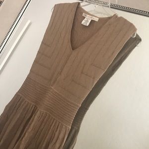MAX STUDIO Elegant Spring Sweater Dress in Beige